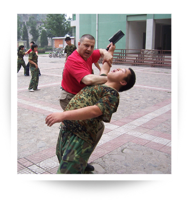 https://circuit-magazine.com/wp-content/uploads/2013/04/Chinese-Bodyguards-Secondary-Image.jpg